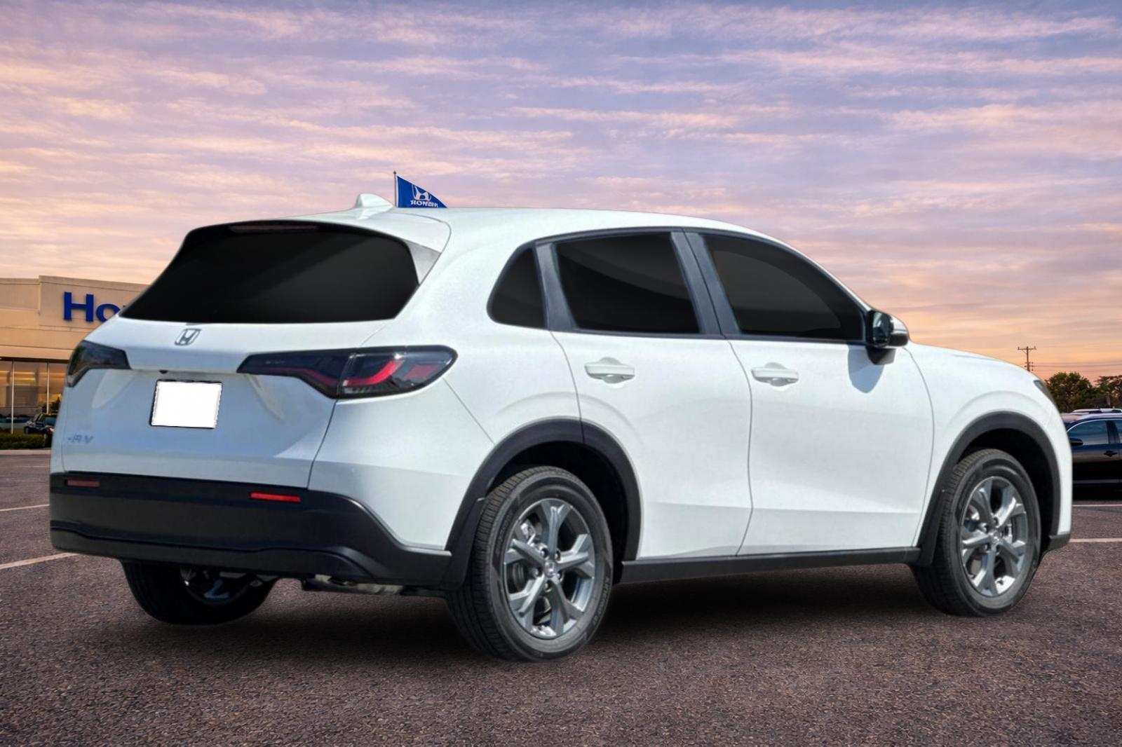 New 2027 Platinum White Pearl Honda LX image 4