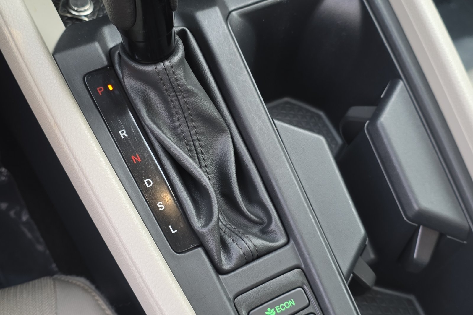Used 2023 Meteorite Gray Metallic Honda EX image 21