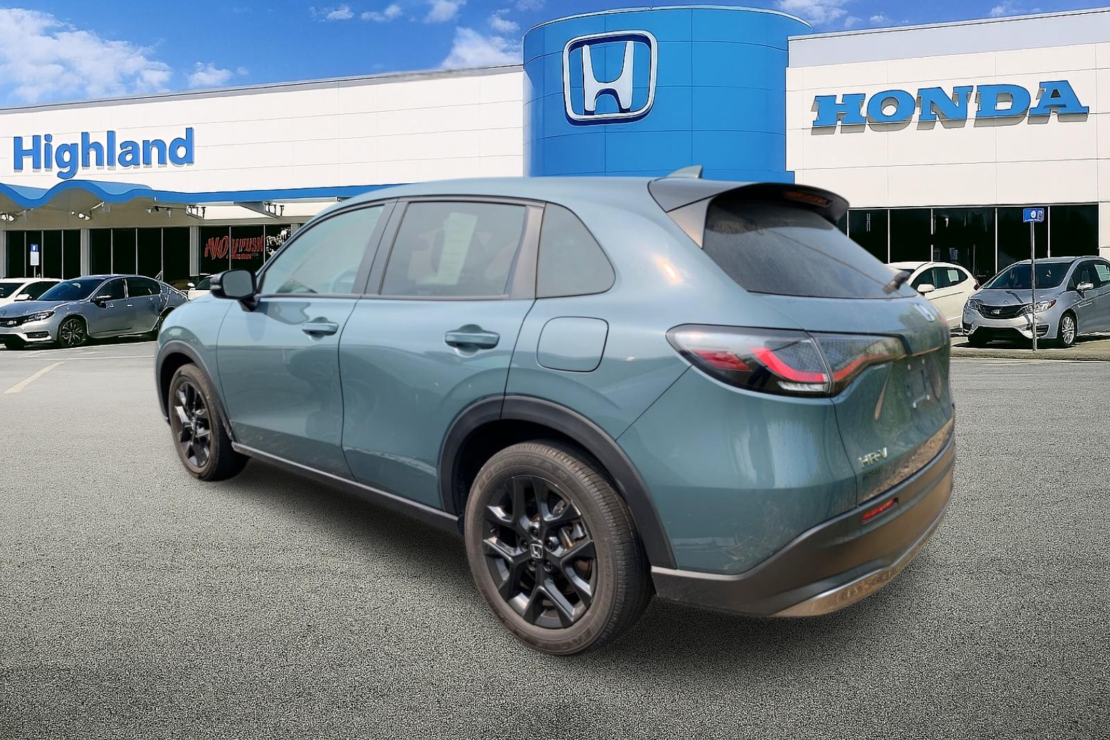 Certified Used 2025 Beige Honda Sport image 2