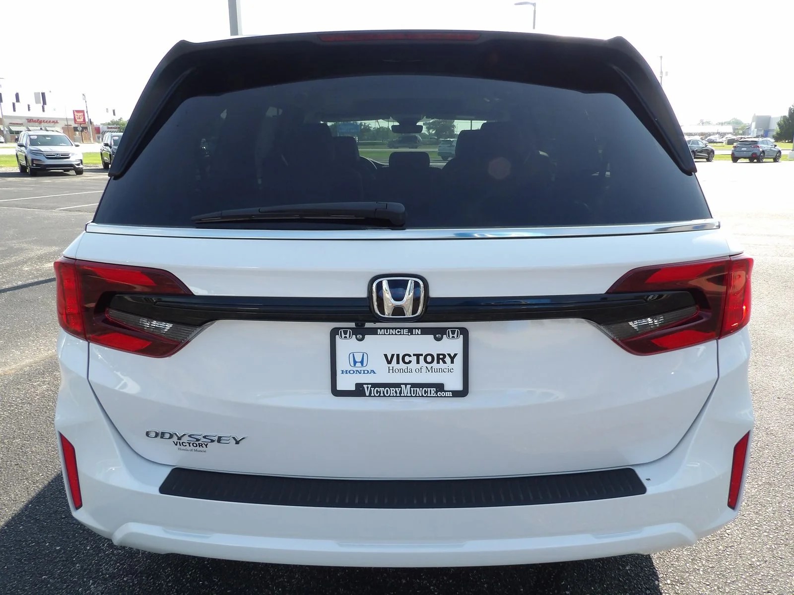 New 2026 Platinum White Honda EX-L image 6