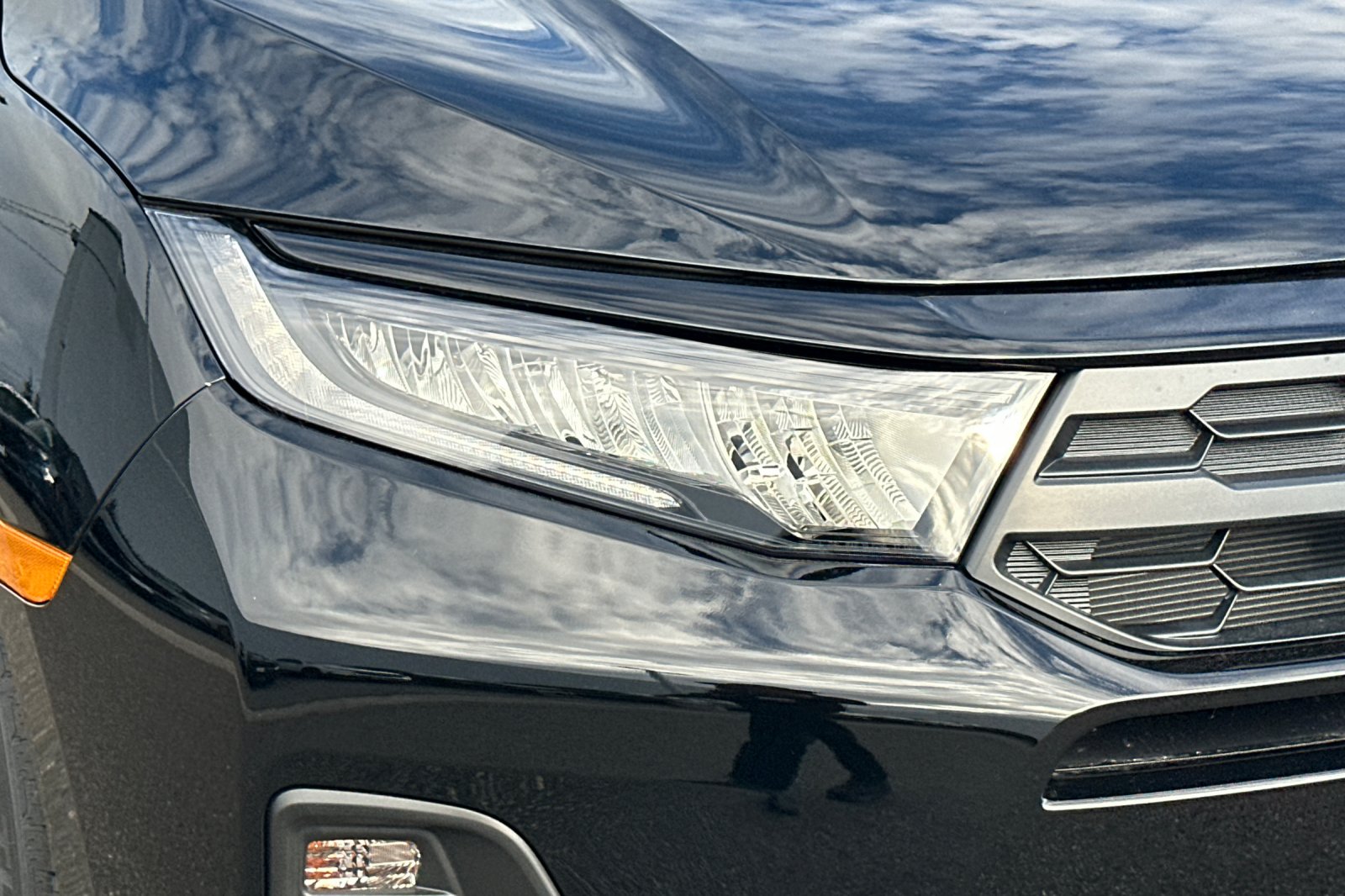 New 2026 Crystal Black Pearl Honda Sport-L image 29