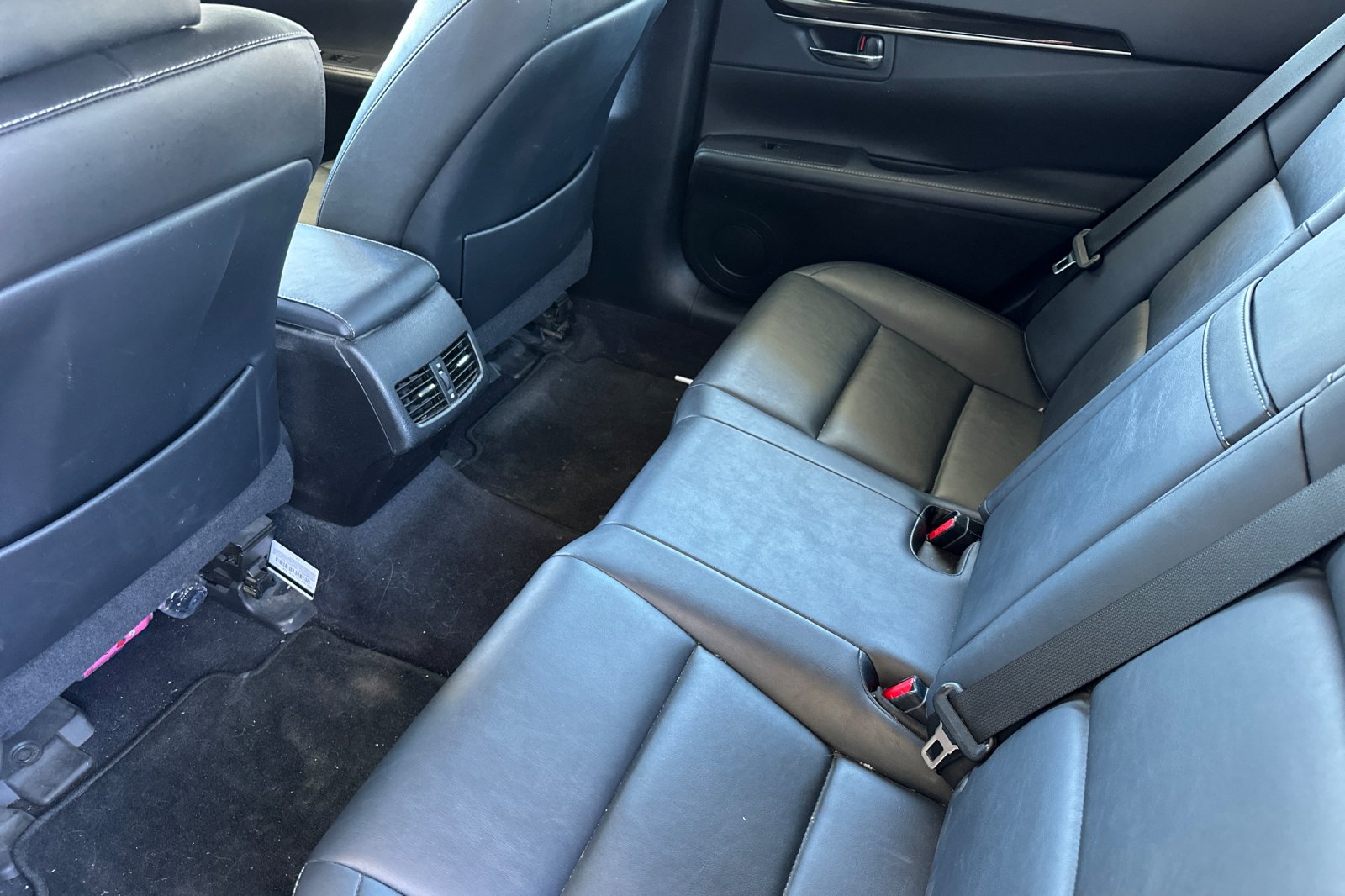 Used 2014 Gray Lexus 350 image 14