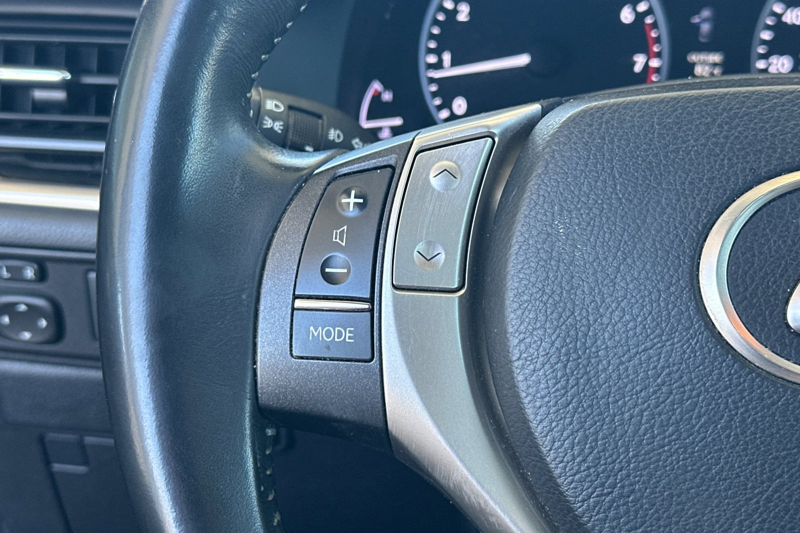 Used 2014 Gray Lexus 350 image 26