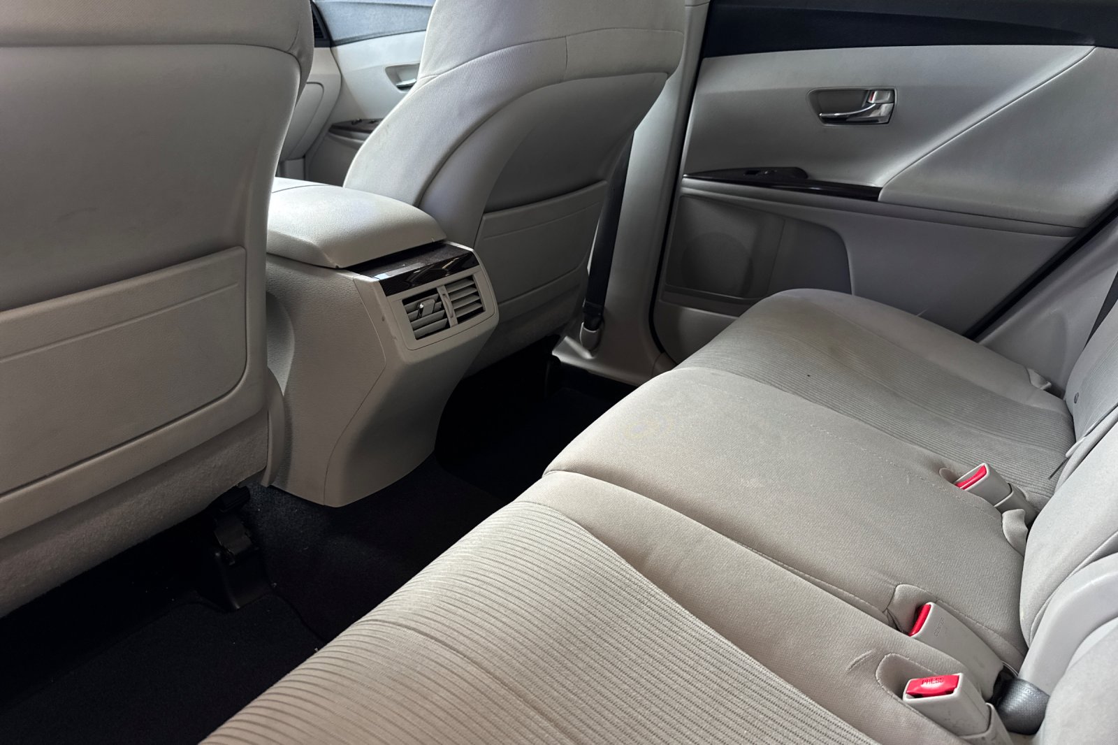 Used 2011 Magnetic Gray Metallic Toyota Base image 8