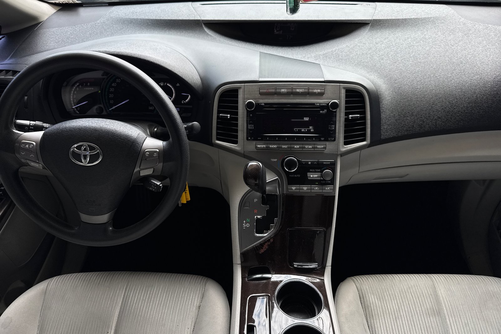 Used 2011 Magnetic Gray Metallic Toyota Base image 9