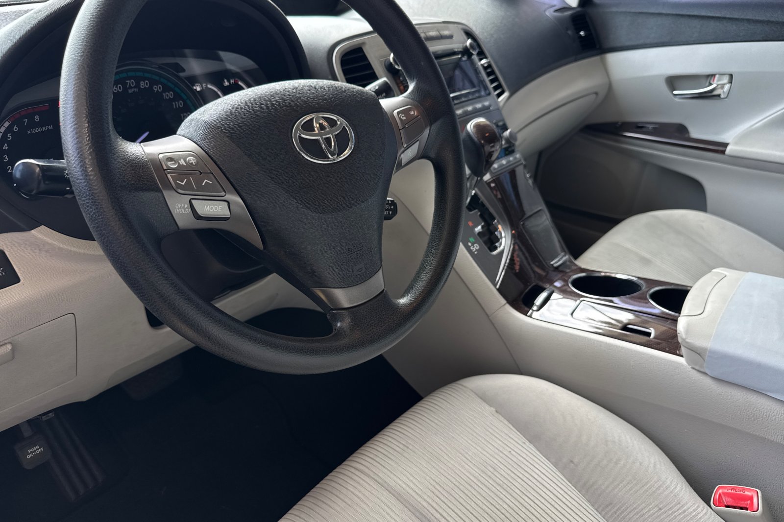 Used 2011 Magnetic Gray Metallic Toyota Base image 7