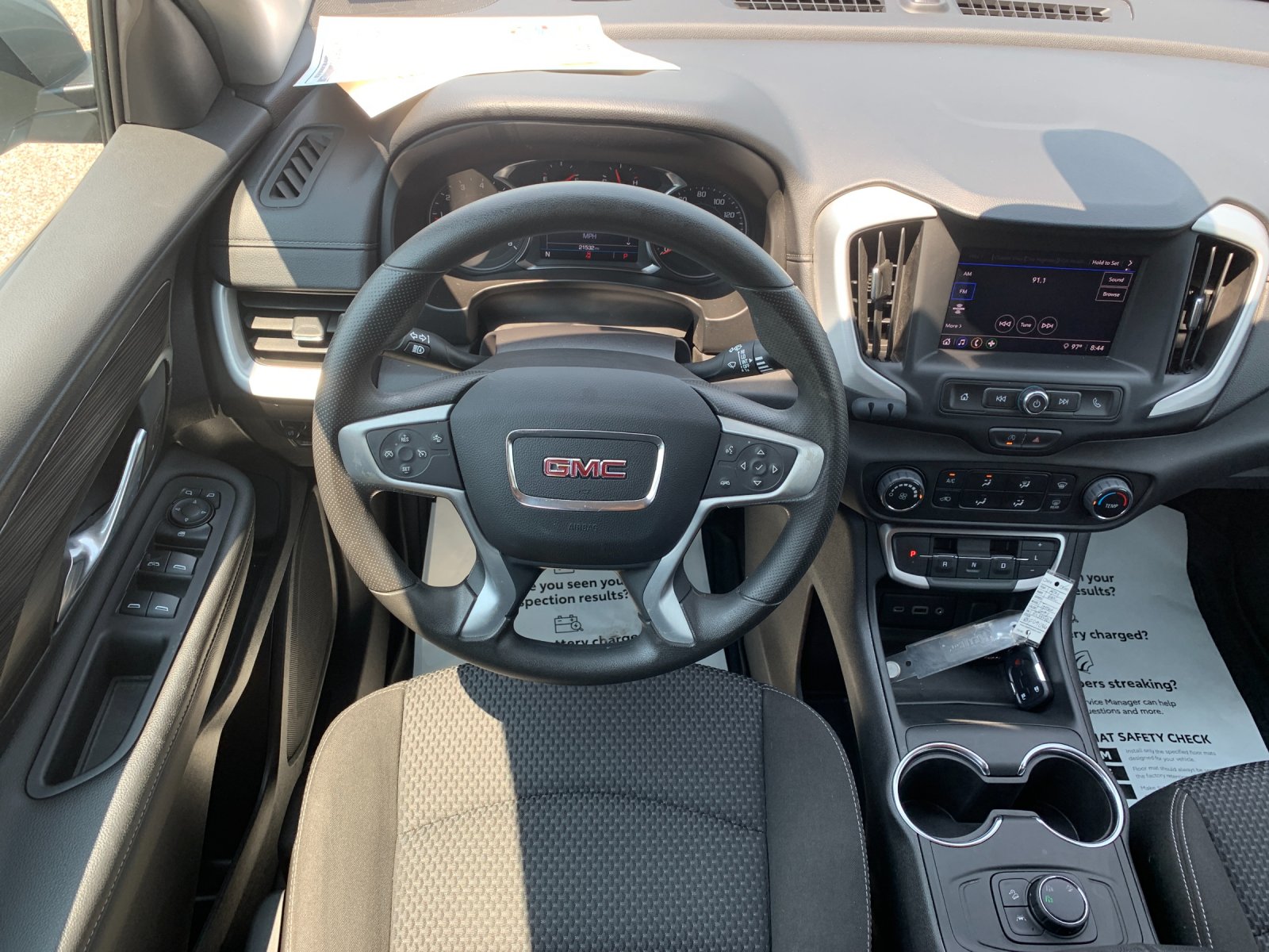 Used 2024 Silver GMC SLE image 17