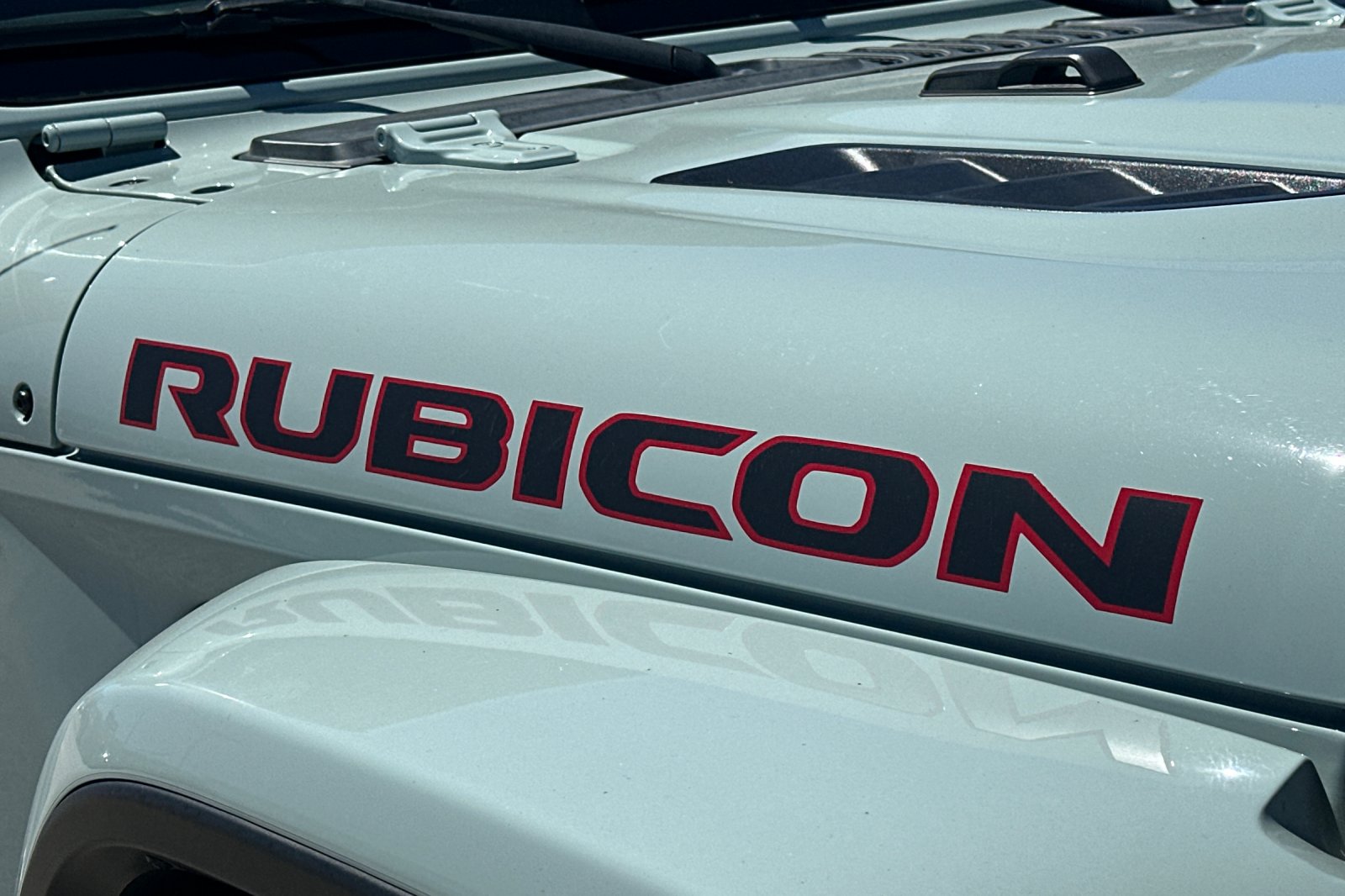 Used 2023  Jeep Rubicon image 31