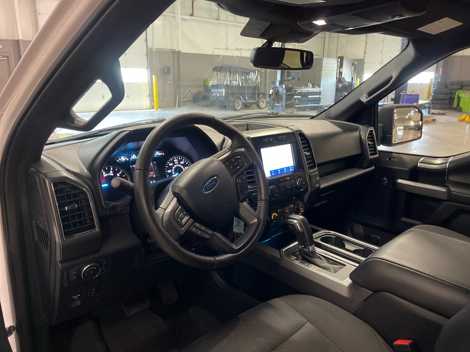 Used 2020 White Ford XLT image 11