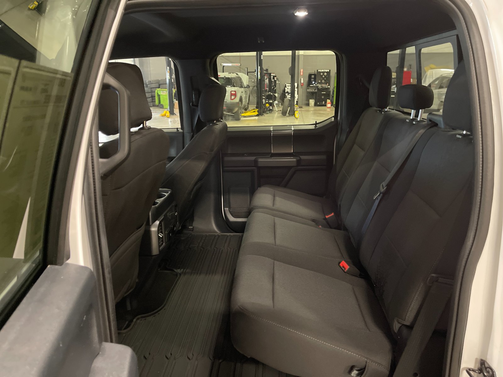 Used 2020 White Ford XLT image 14