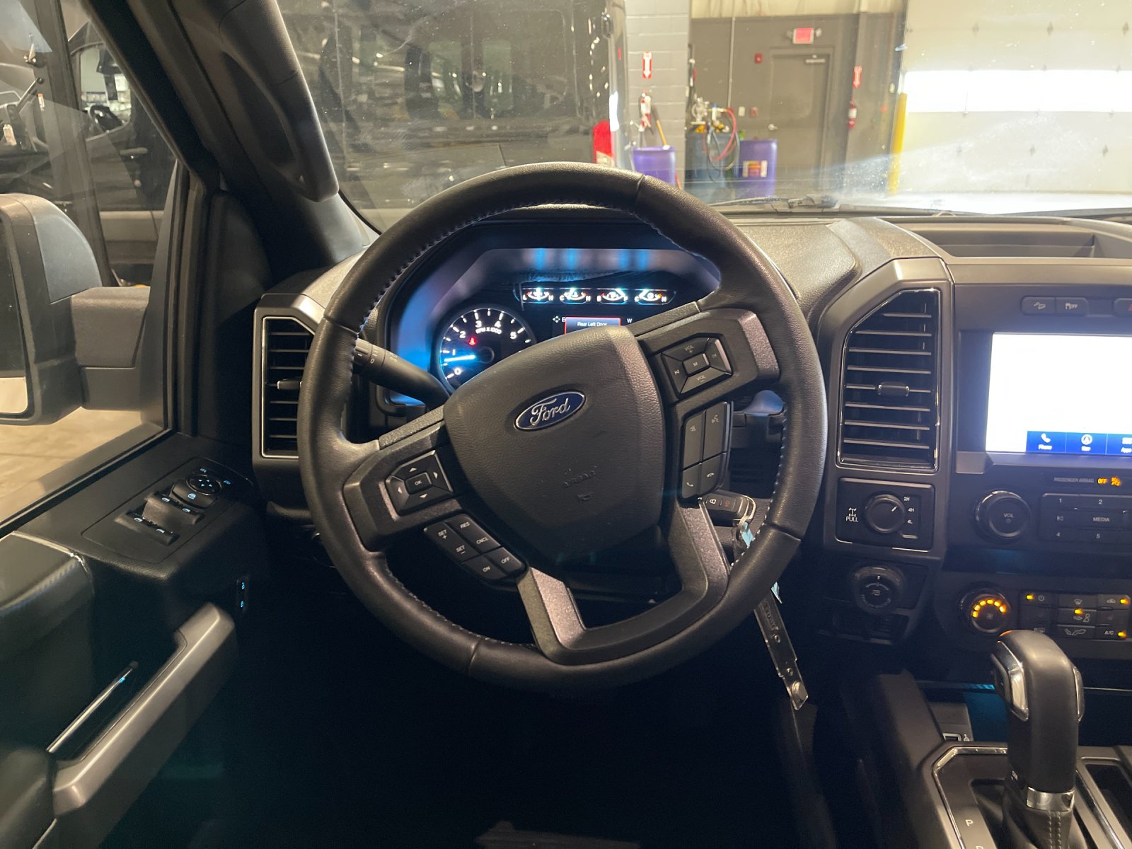 Used 2020 White Ford XLT image 16