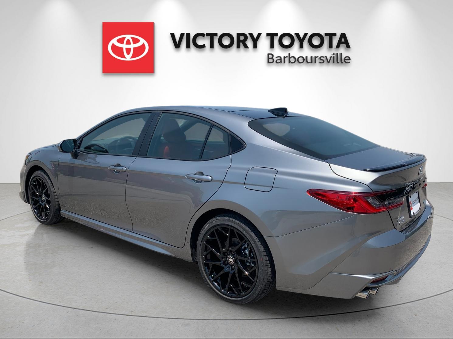 New 2026 Heavy Metal Toyota XSE image 3
