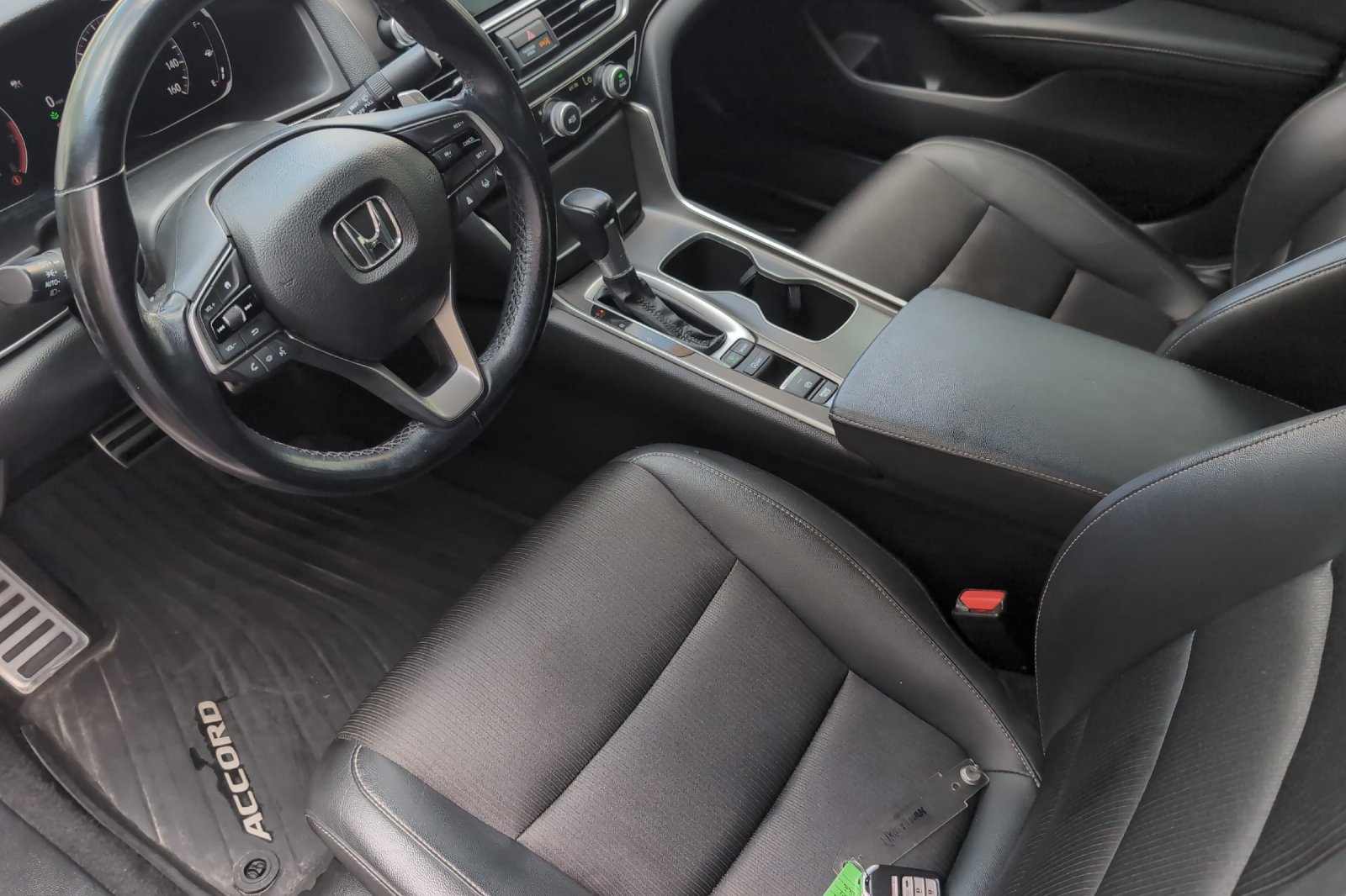 Used 2022 White Honda Sport image 11