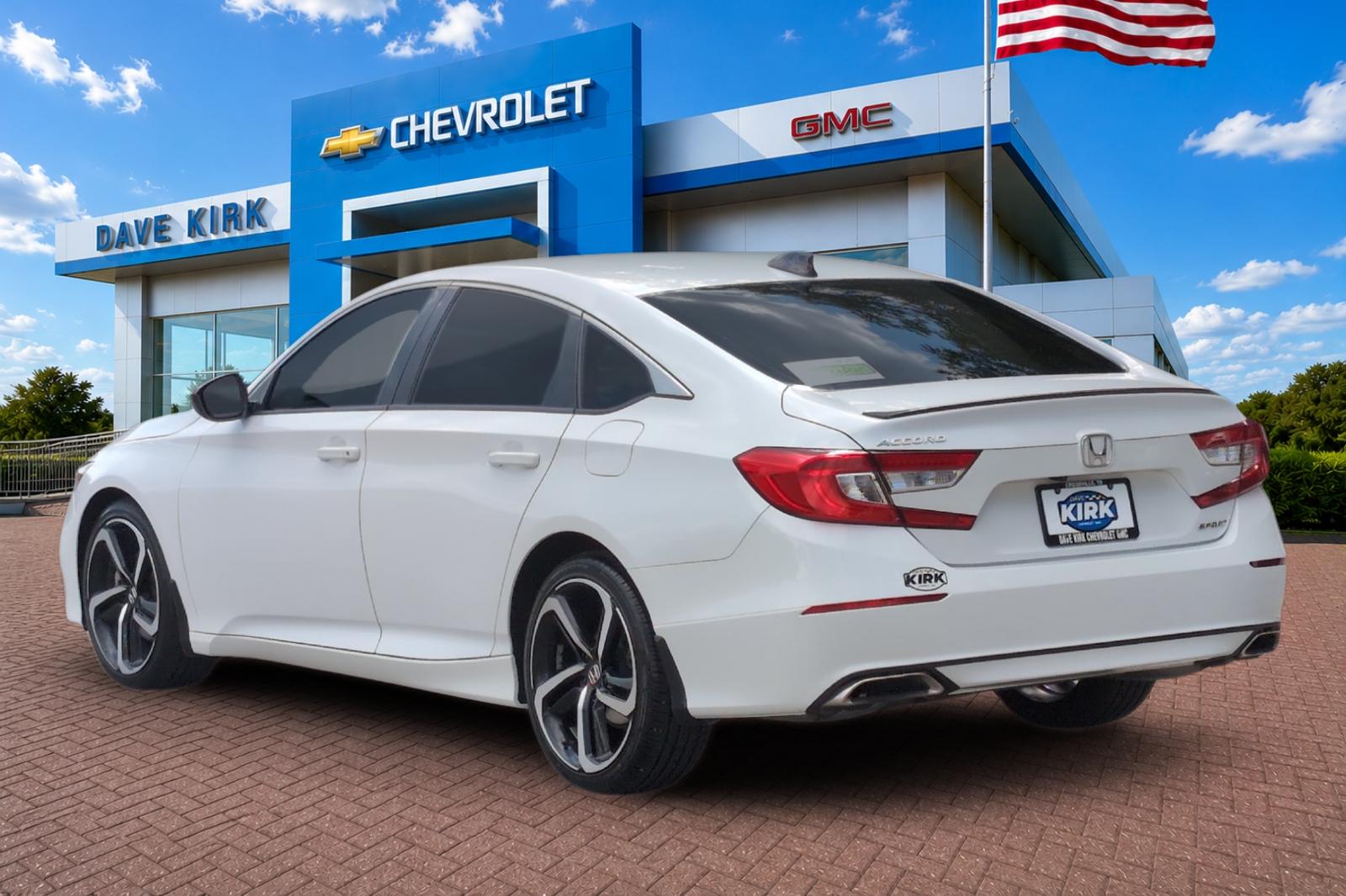 Used 2022 White Honda Sport image 5