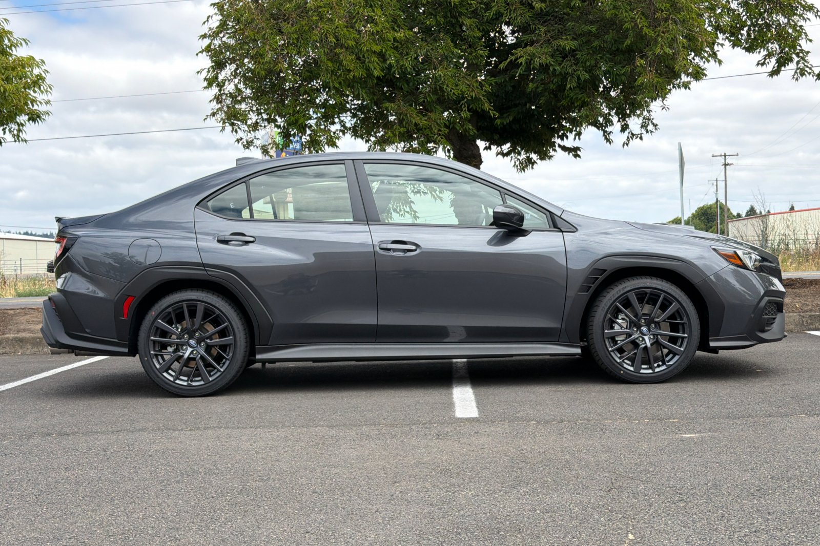 New 2026 MAGNETITE GRAY METALLIC Subaru Premium image 3