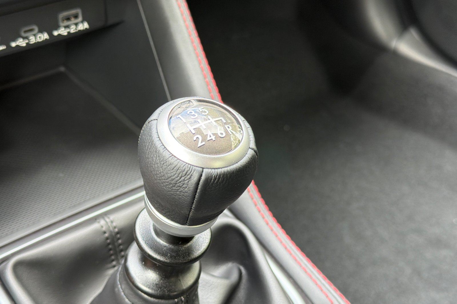 New 2026 MAGNETITE GRAY METALLIC Subaru Premium image 20
