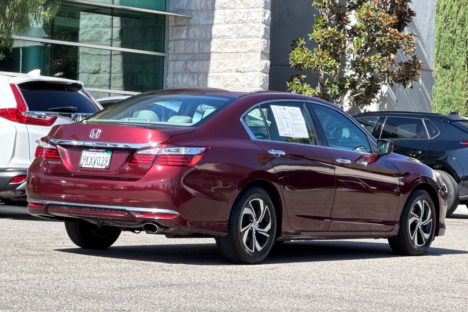 Certified Used 2016 San Marino Red Honda LX image 4
