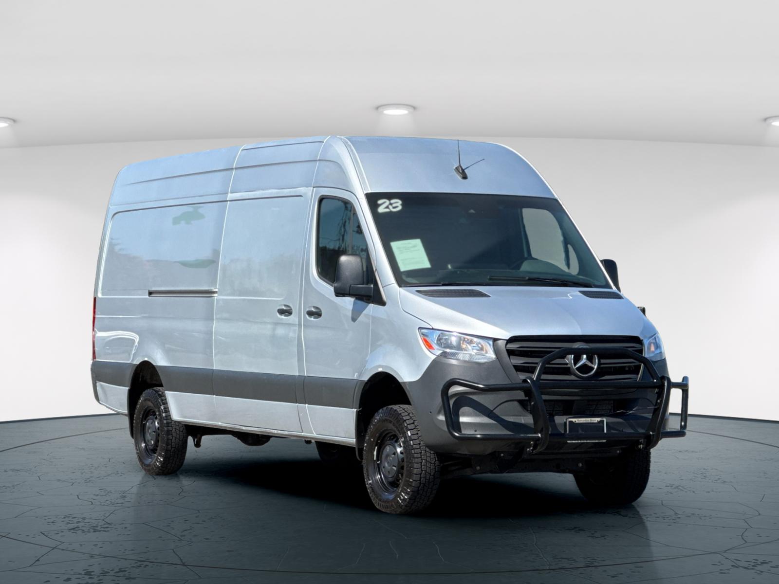 Used 2023 iridium silver metallic Mercedes-Benz 2500 High Roof HO Diesel 170 WB AWD image 8