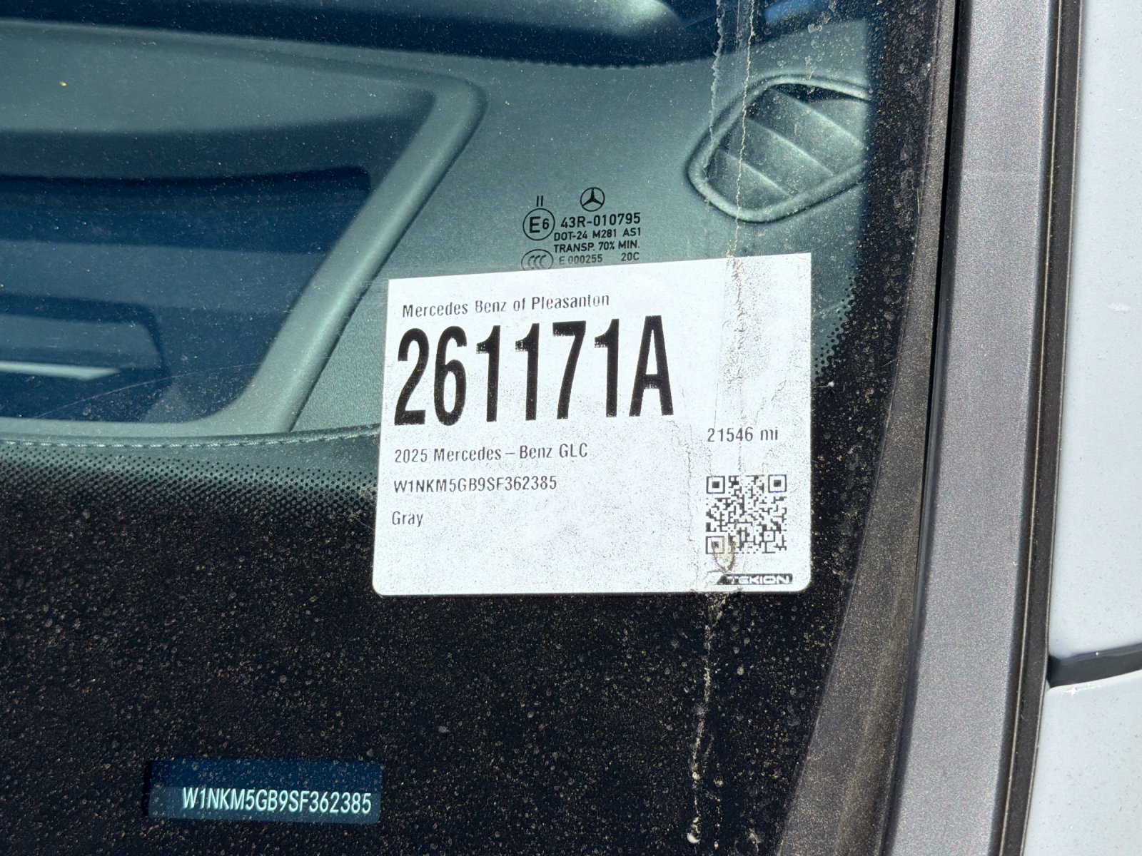 Certified Used 2025 MANUFAKTUR Alpine Grey Mercedes-Benz GLC 350e 4D Sport Utility 4MATIC® image 4