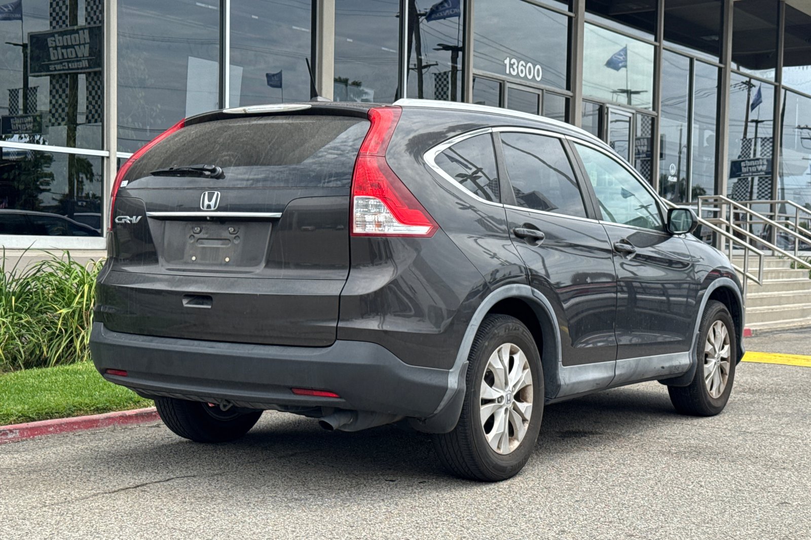Used 2014 Urban Titanium Metallic Honda EX-L image 5