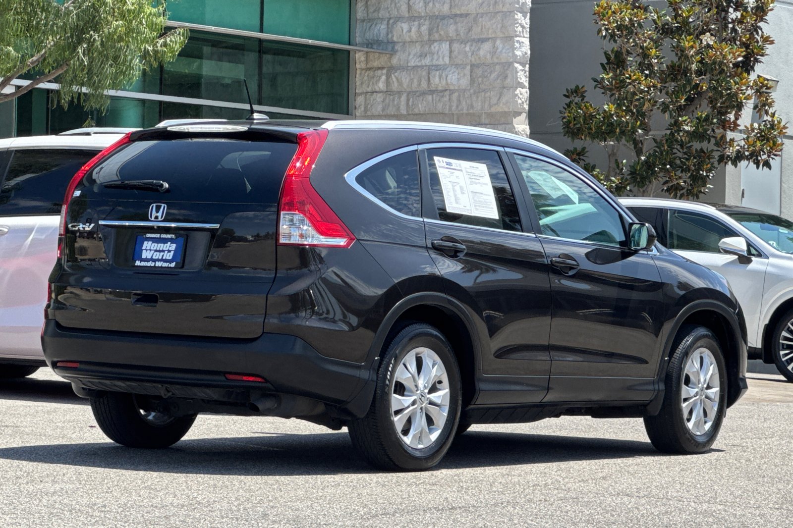 Used 2014 Urban Titanium Metallic Honda EX-L image 4