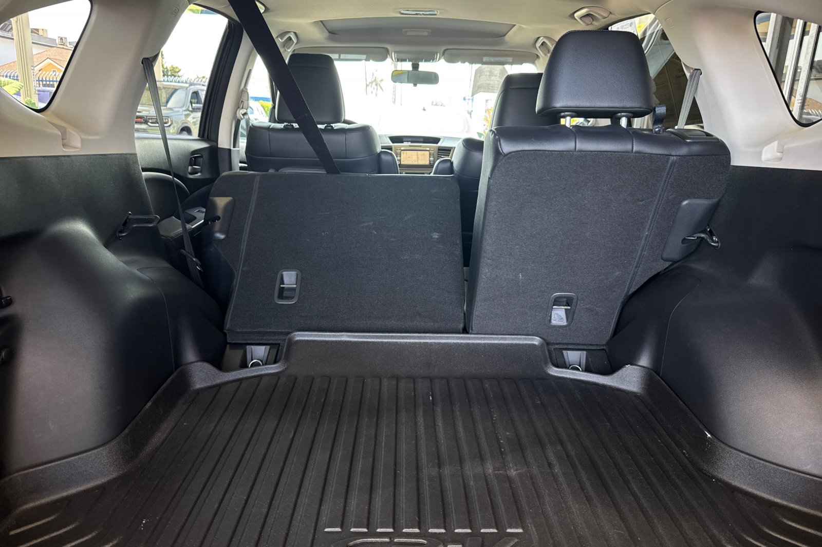Used 2014 Urban Titanium Metallic Honda EX-L image 15