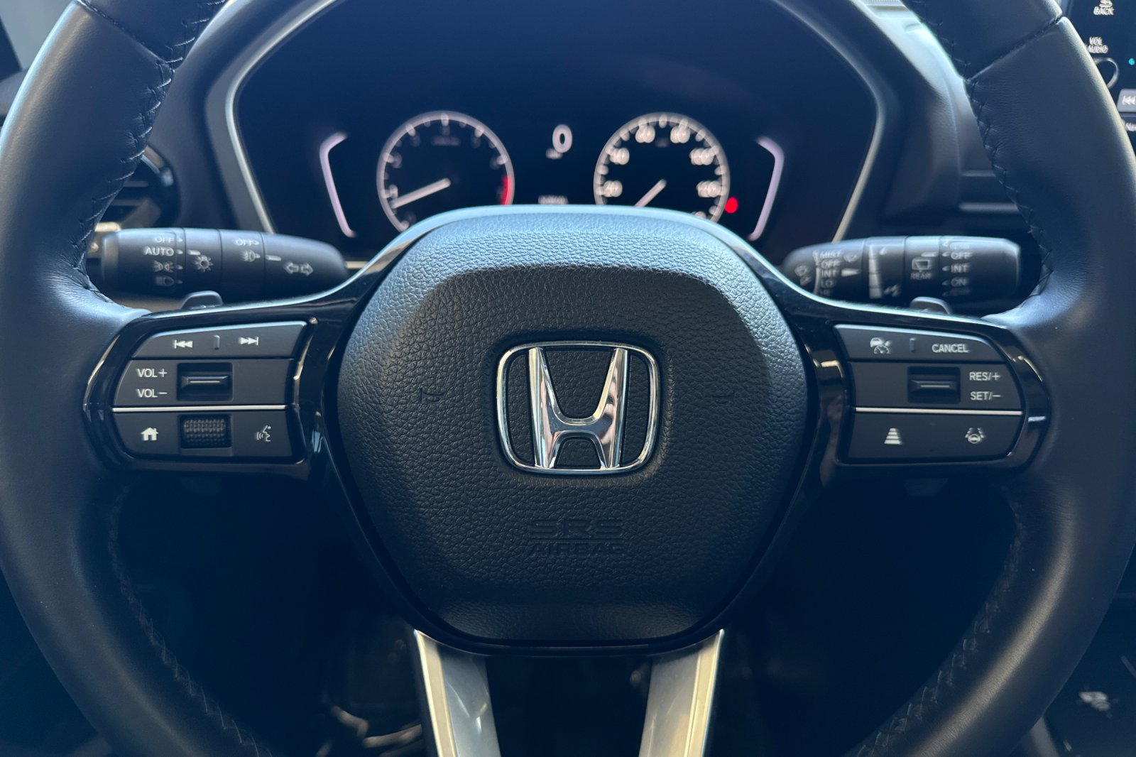 Certified Used 2025 Crystal Black Pearl Honda 2WD Touring image 24