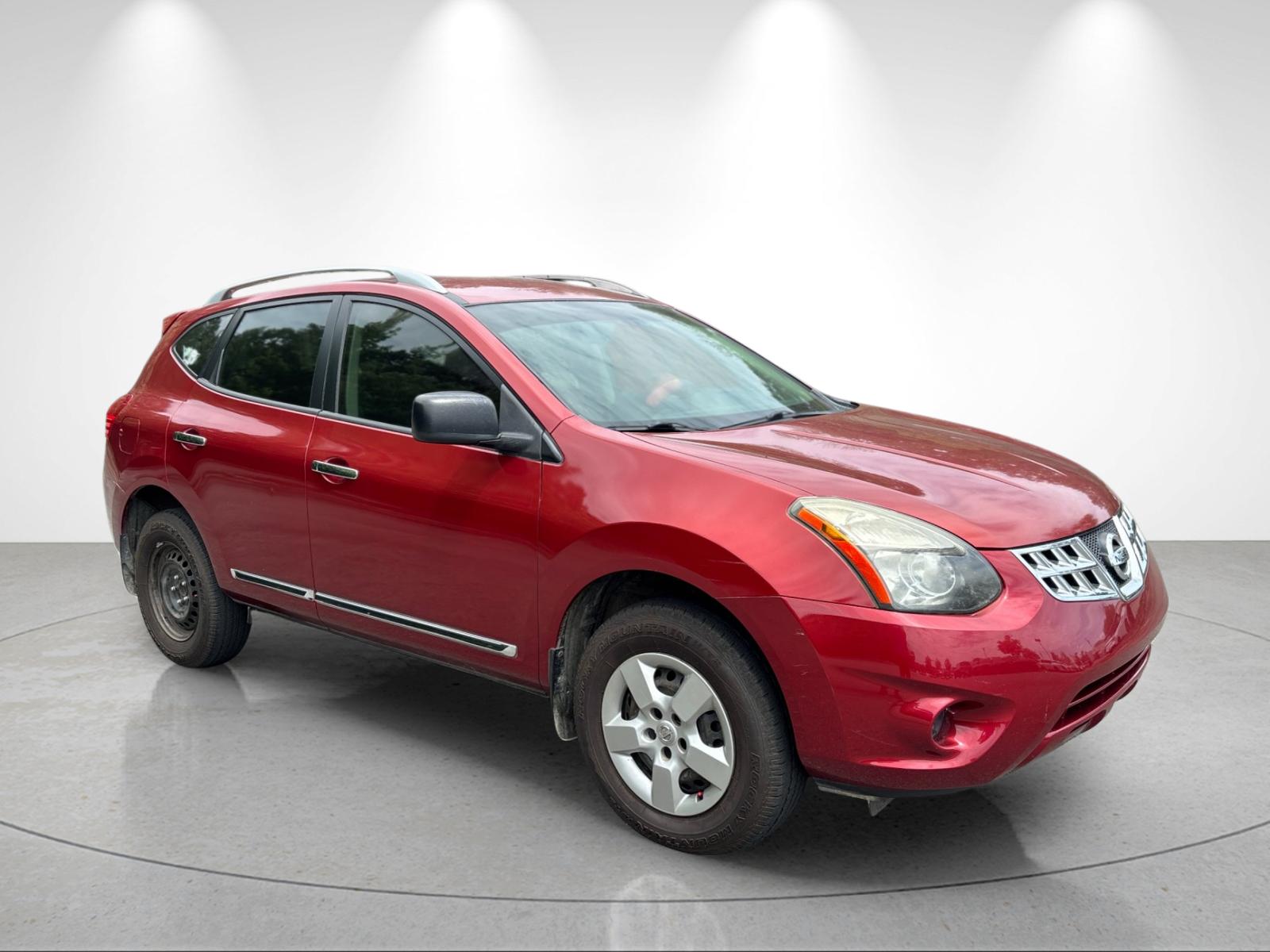 Used 2014 Cayenne Red Nissan S image 6