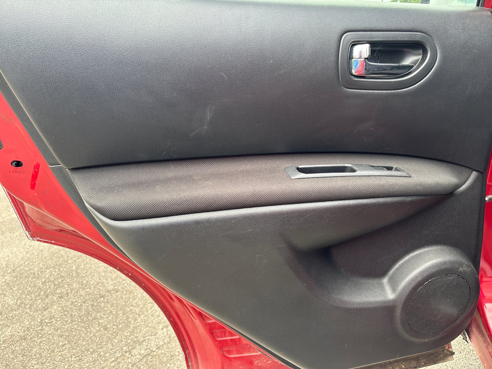 Used 2014 Cayenne Red Nissan S image 30