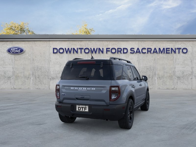 Used 2025 Azure Gray Metallic Ford Outer Banks image 9