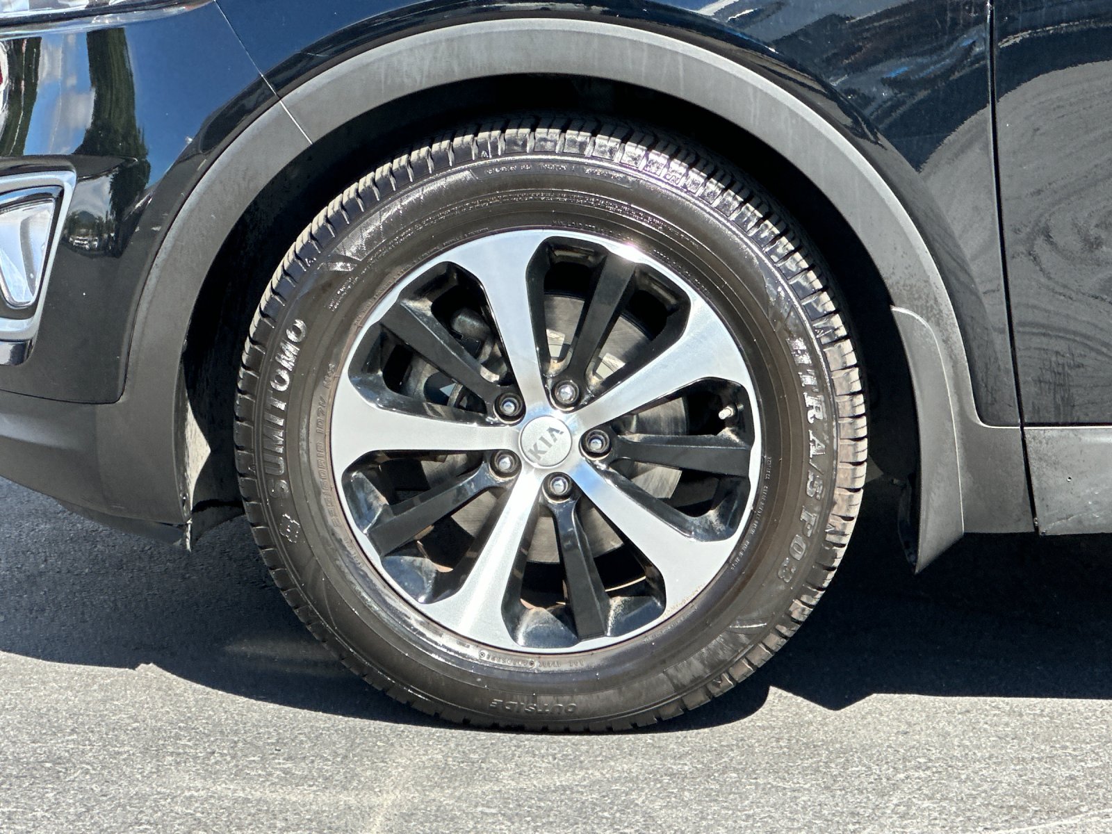 Used 2017 Black Kia EX image 25