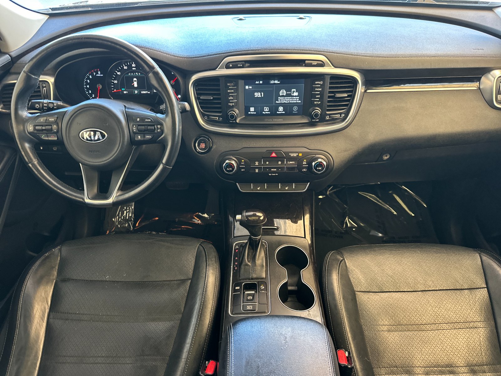 Used 2017 Black Kia EX image 12