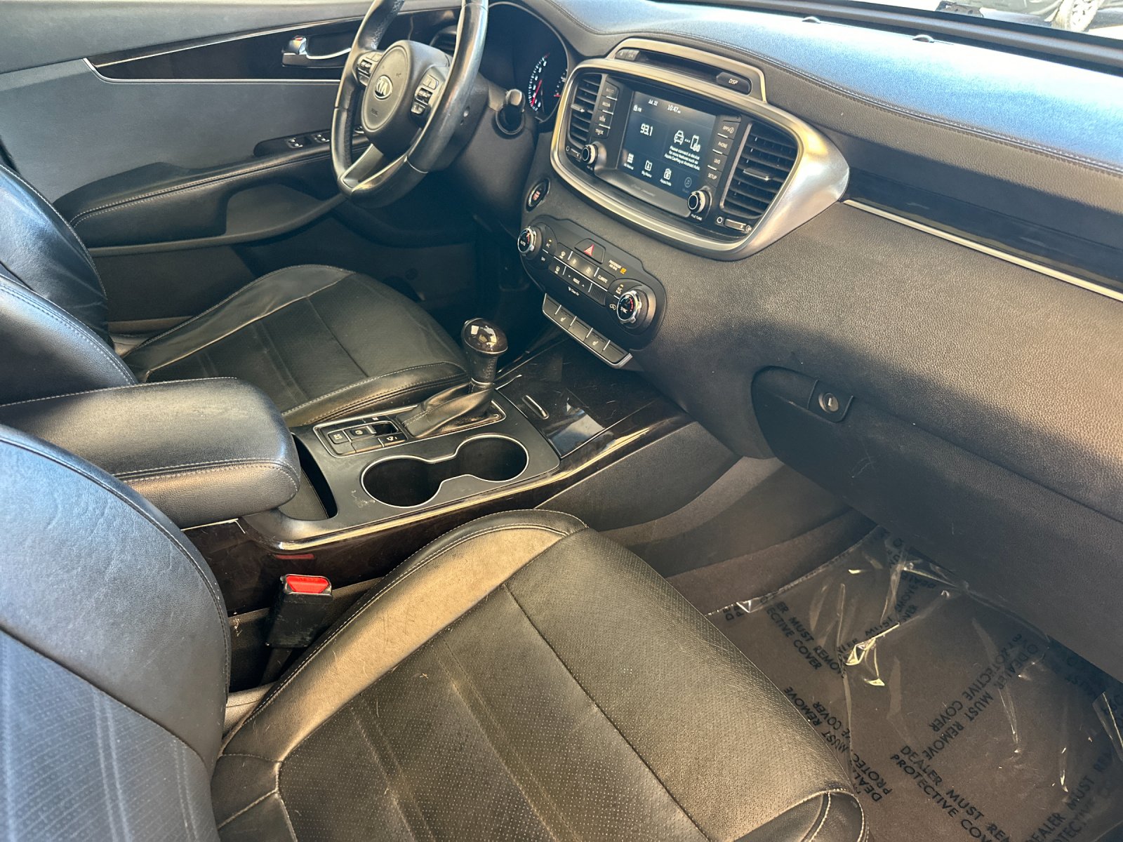 Used 2017 Black Kia EX image 16