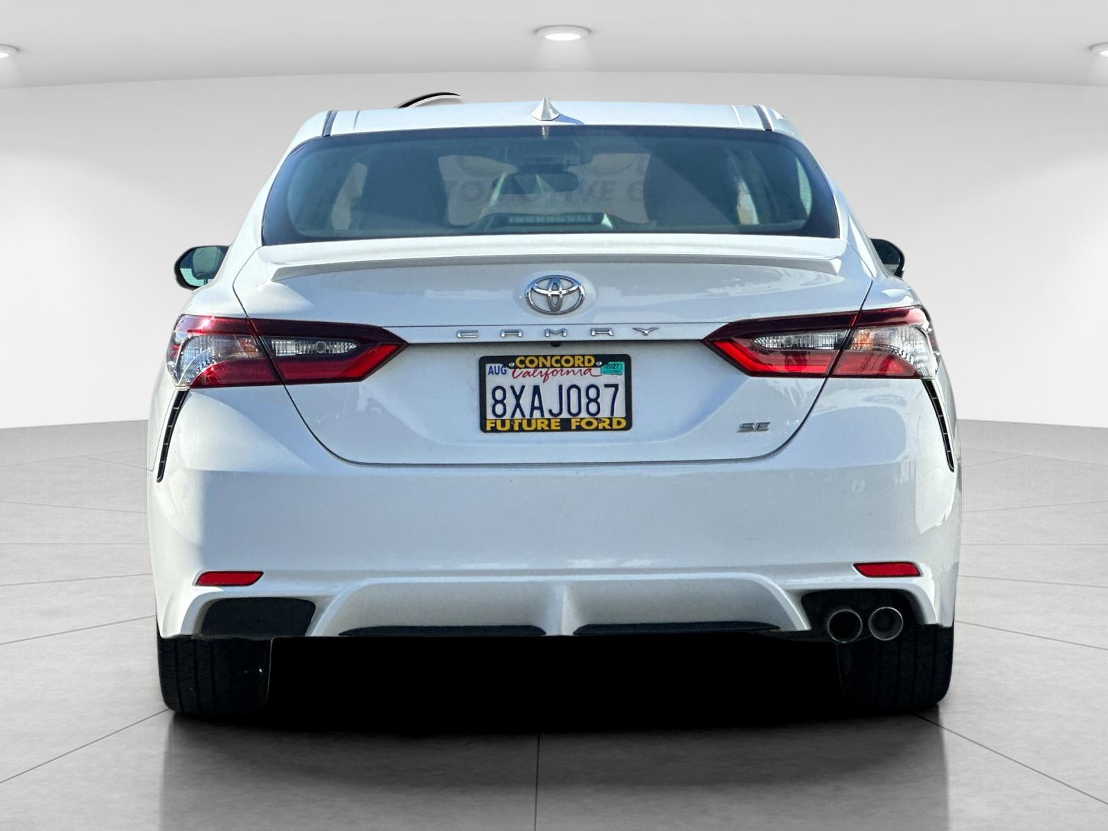 Used 2021 White Toyota SE image 4