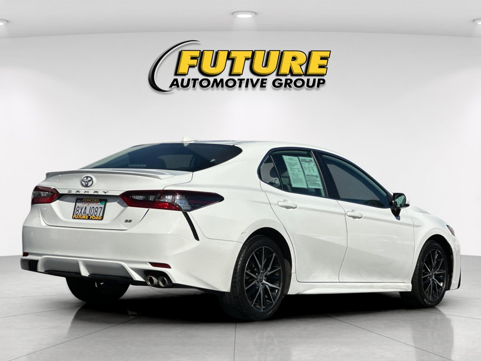 Used 2021 White Toyota SE image 3