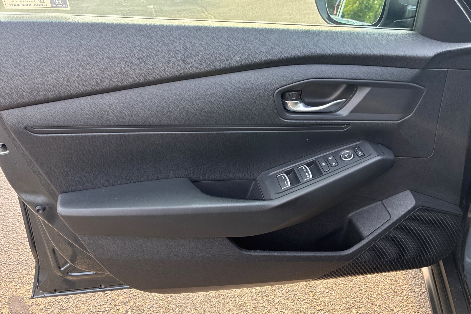 Used 2024 Meteorite Gray Metallic Honda LX image 11