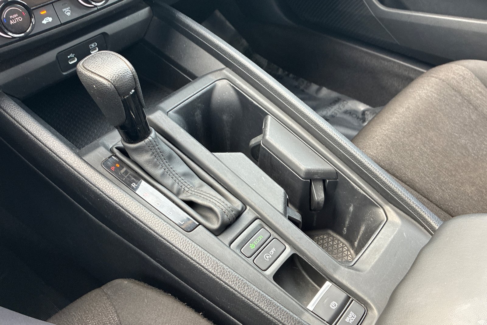 Used 2024 Meteorite Gray Metallic Honda LX image 23