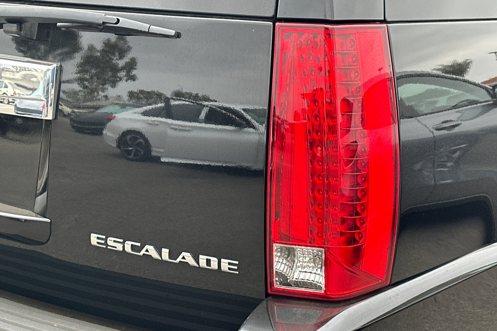 Used 2011 Black Cadillac Platinum Edition image 6