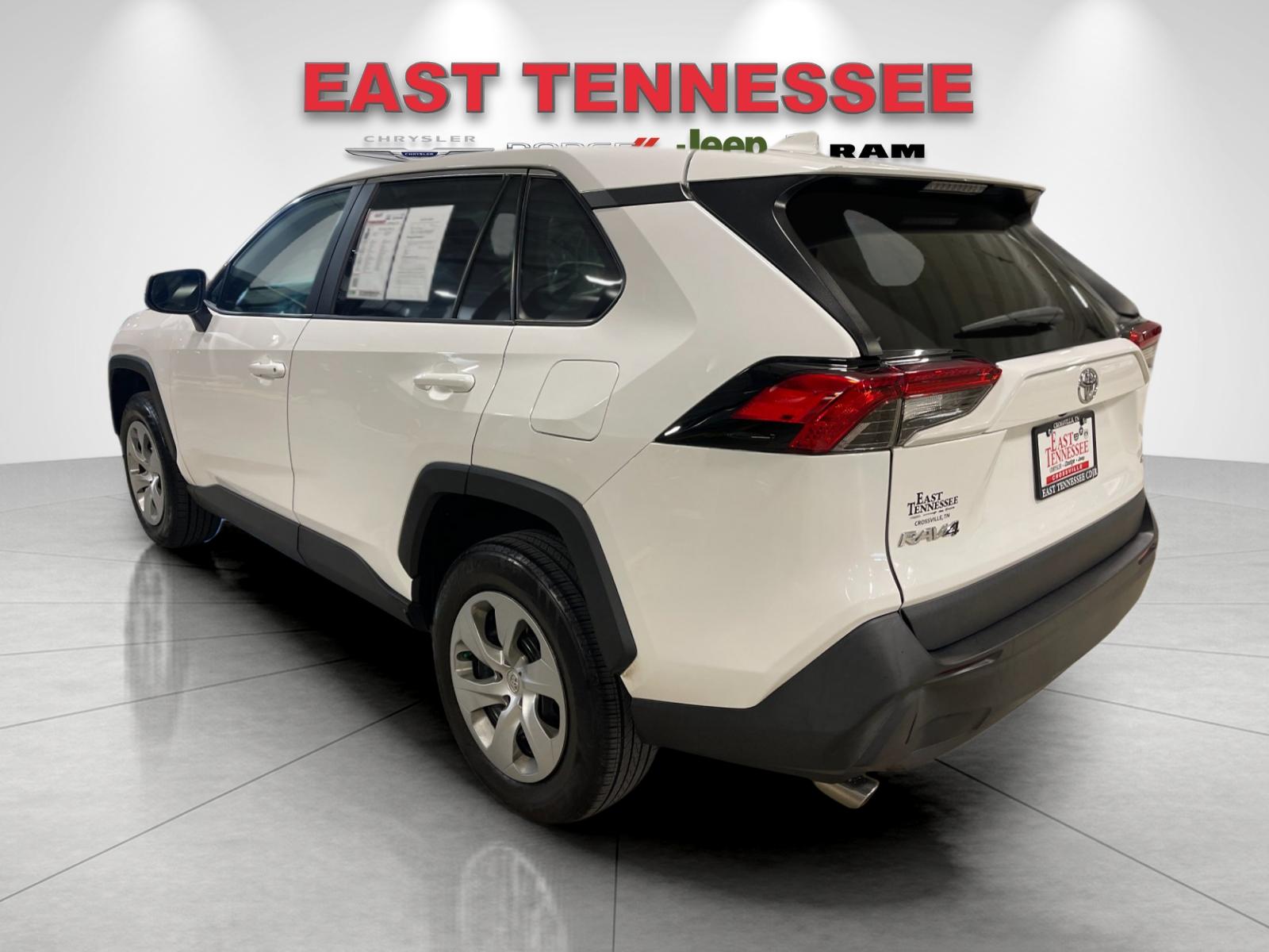 Used 2022 White Toyota LE image 5