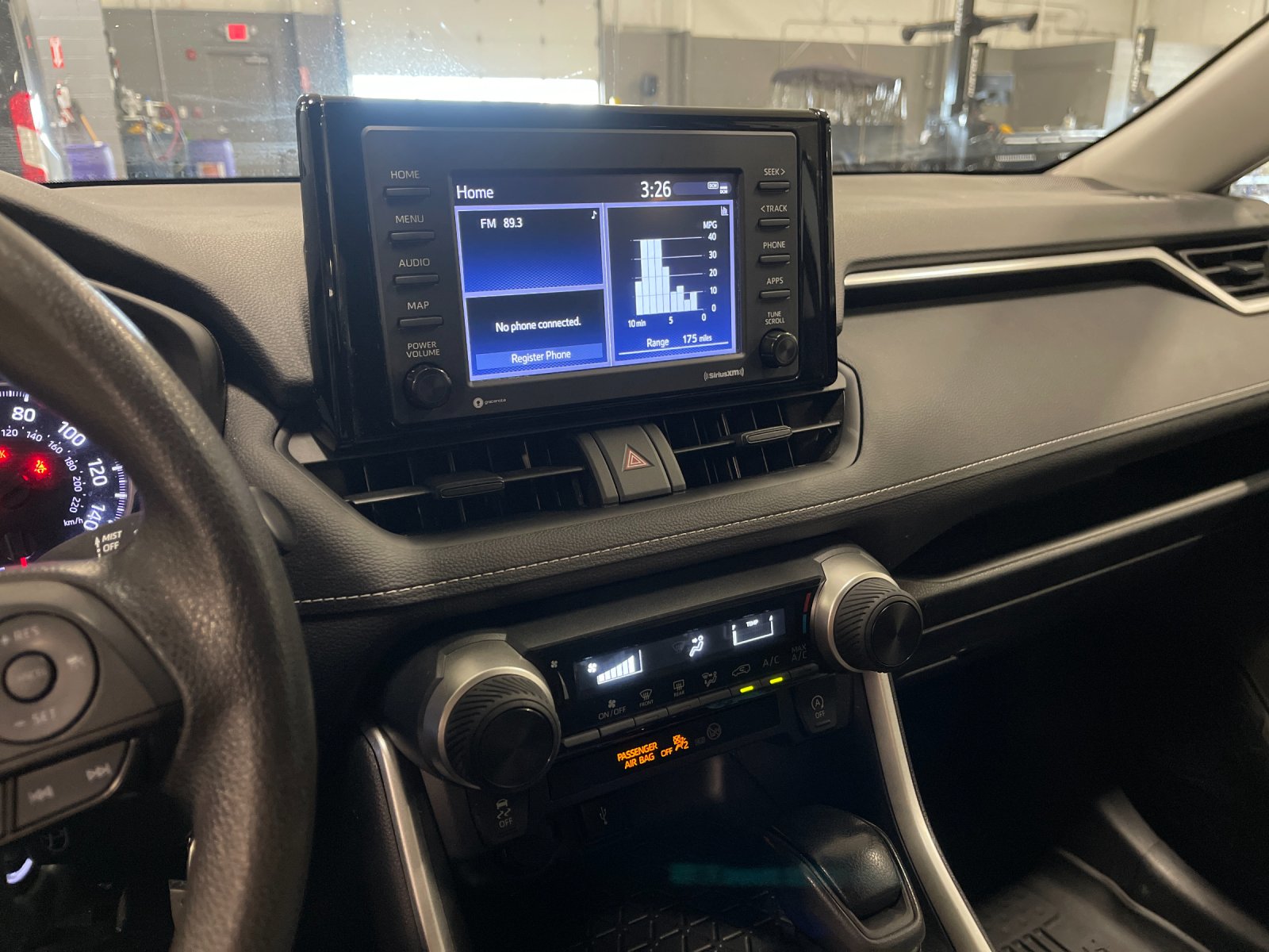 Used 2022 White Toyota LE image 20