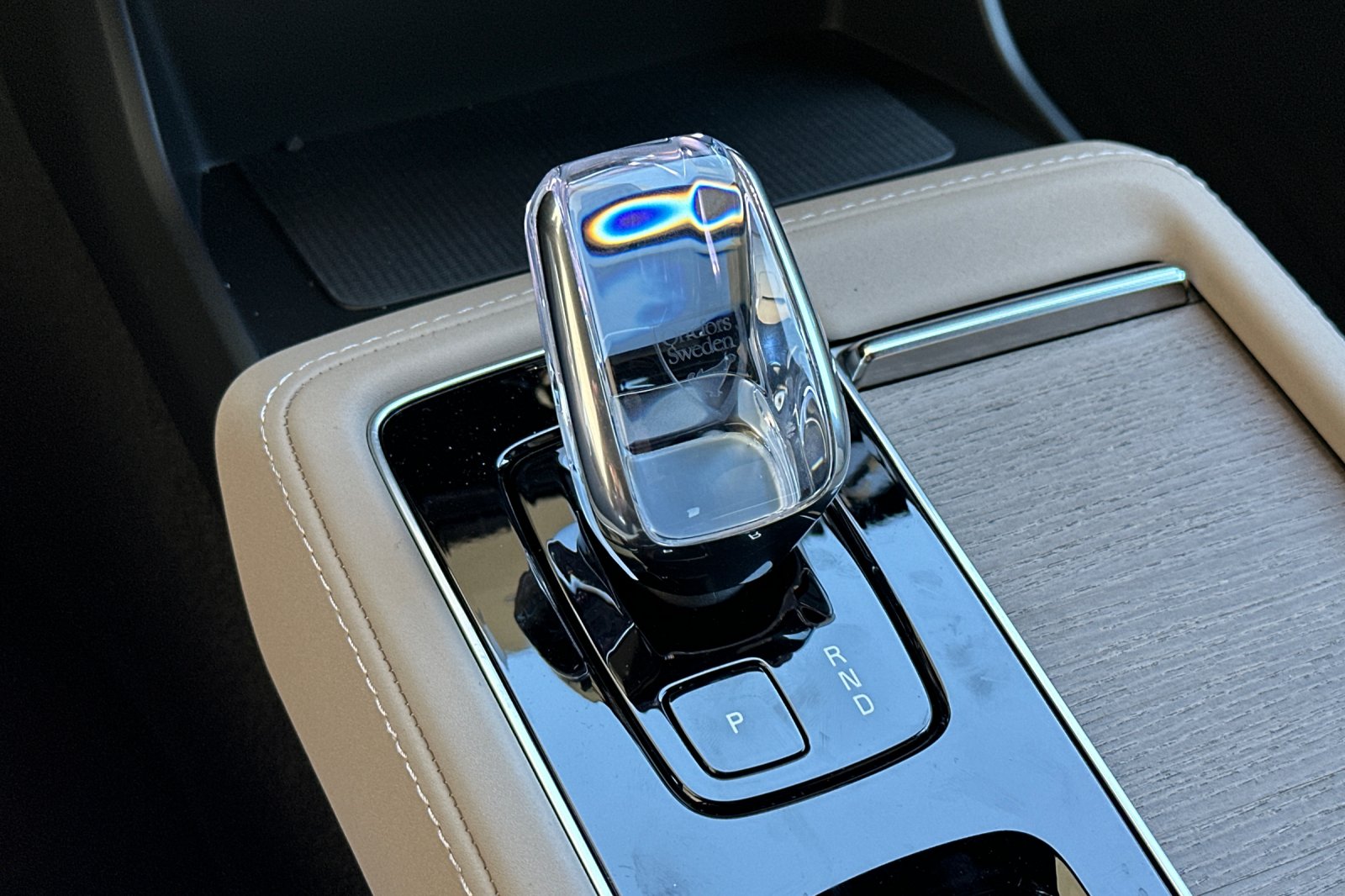 New 2026 Bright Dusk Volvo Plus image 23