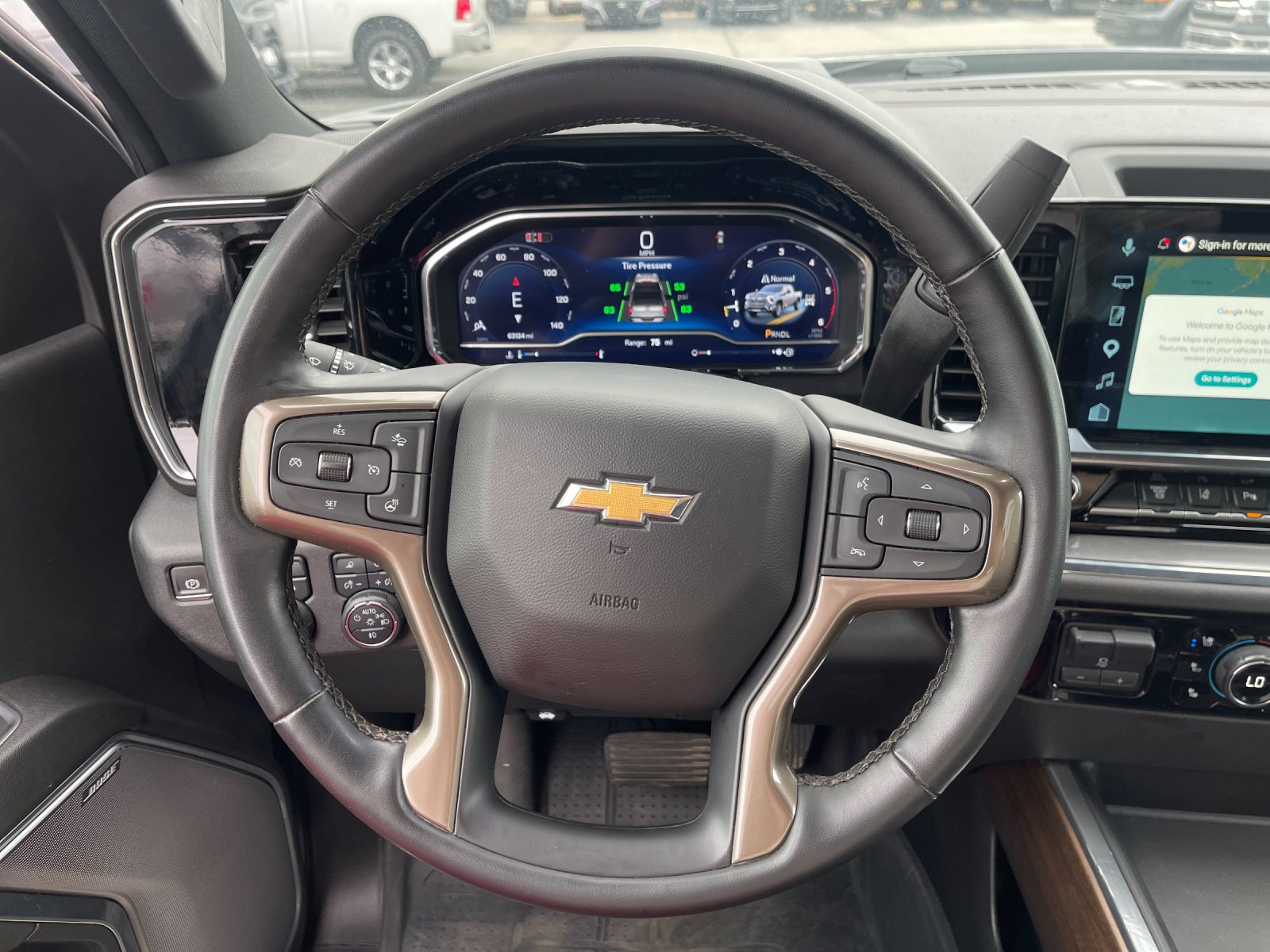 Used 2024 Silver Chevrolet High Country image 26