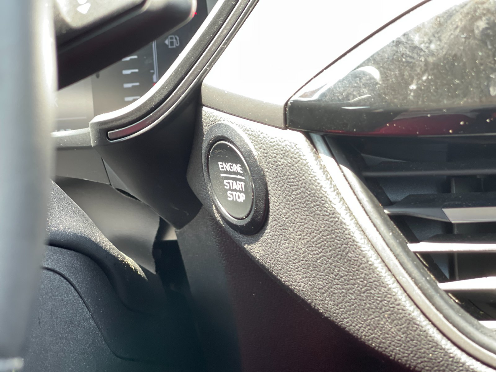 Used 2024 White Ford Active image 24