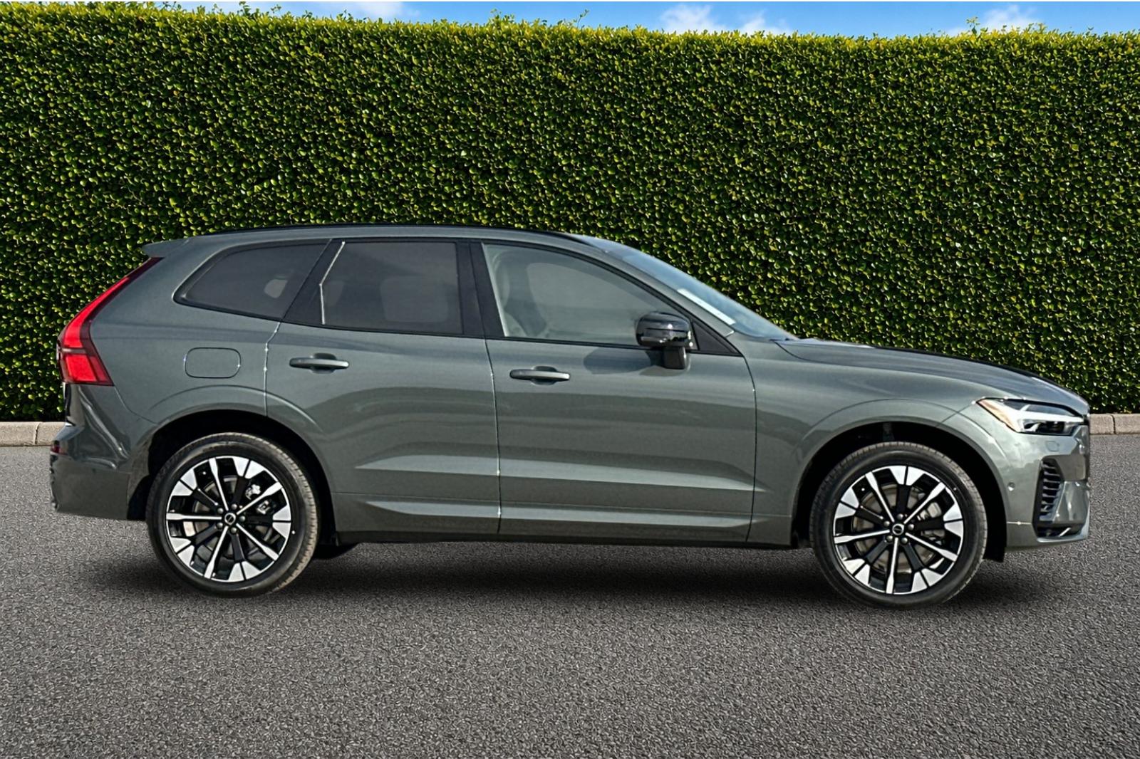 New 2026 Forest Lake Volvo Plus image 7
