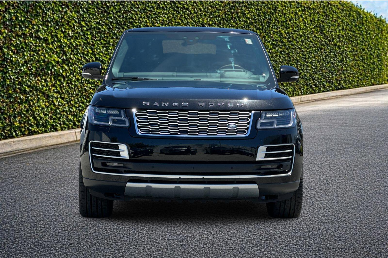 Used 2020 Santorini Black Metallic Land Rover SVAutobiography image 9