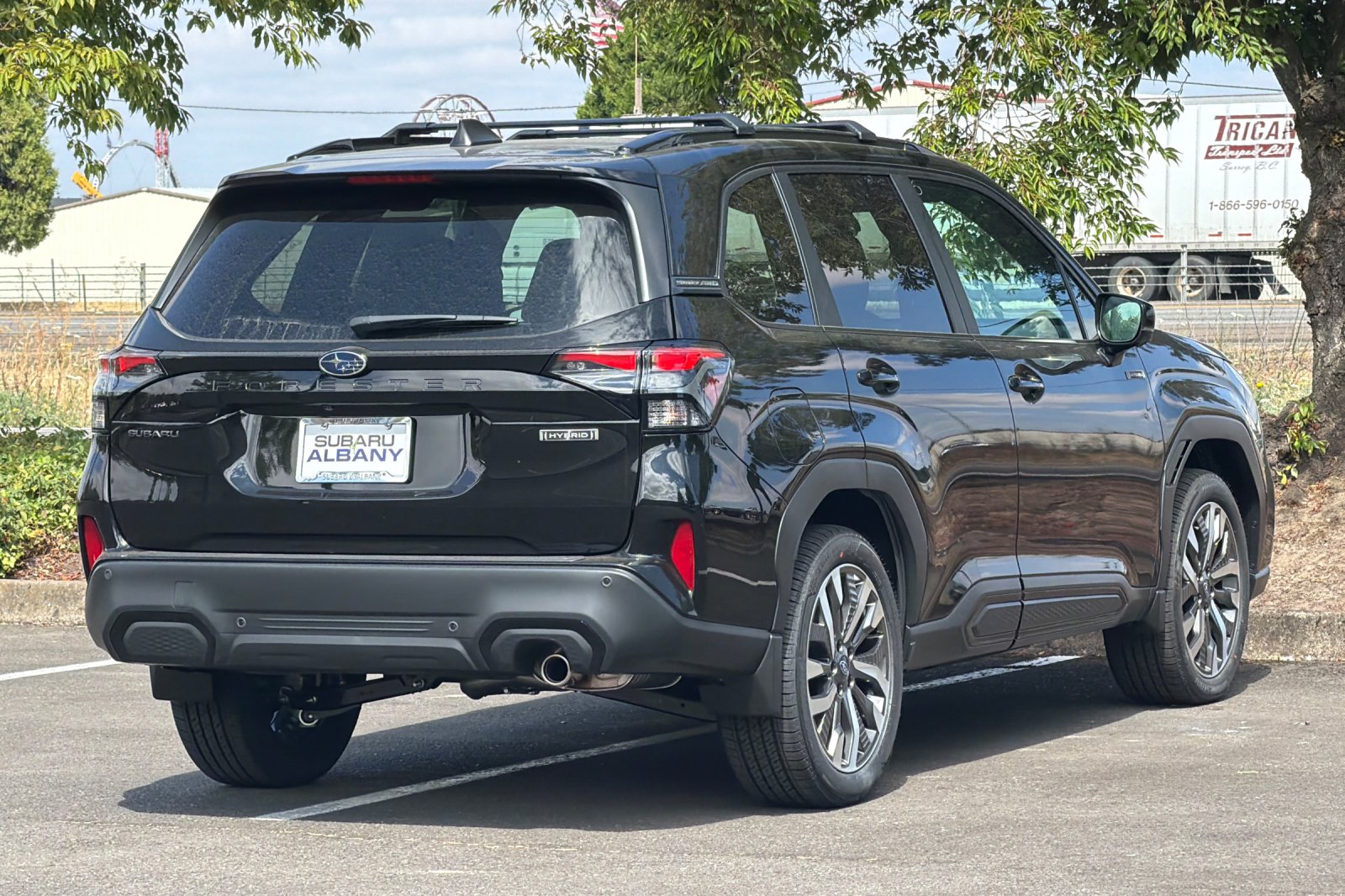 New 2026 CRYSTAL BLACK SILICA Subaru Touring Hybrid image 4