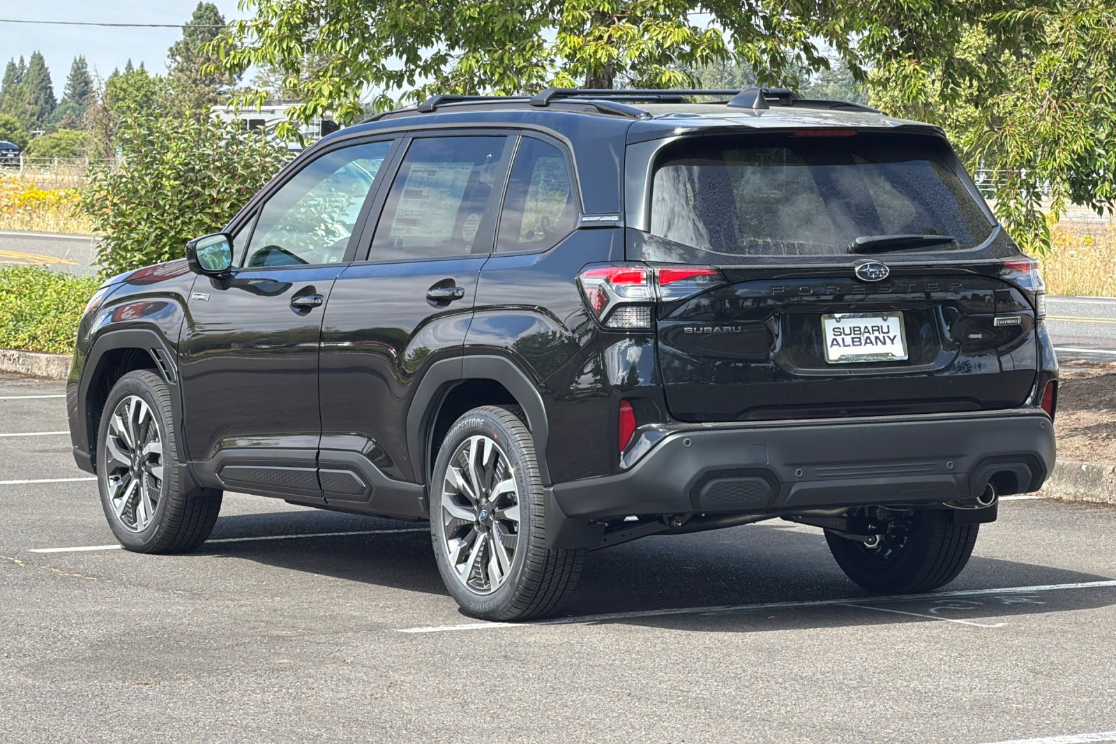 New 2026 CRYSTAL BLACK SILICA Subaru Touring Hybrid image 6