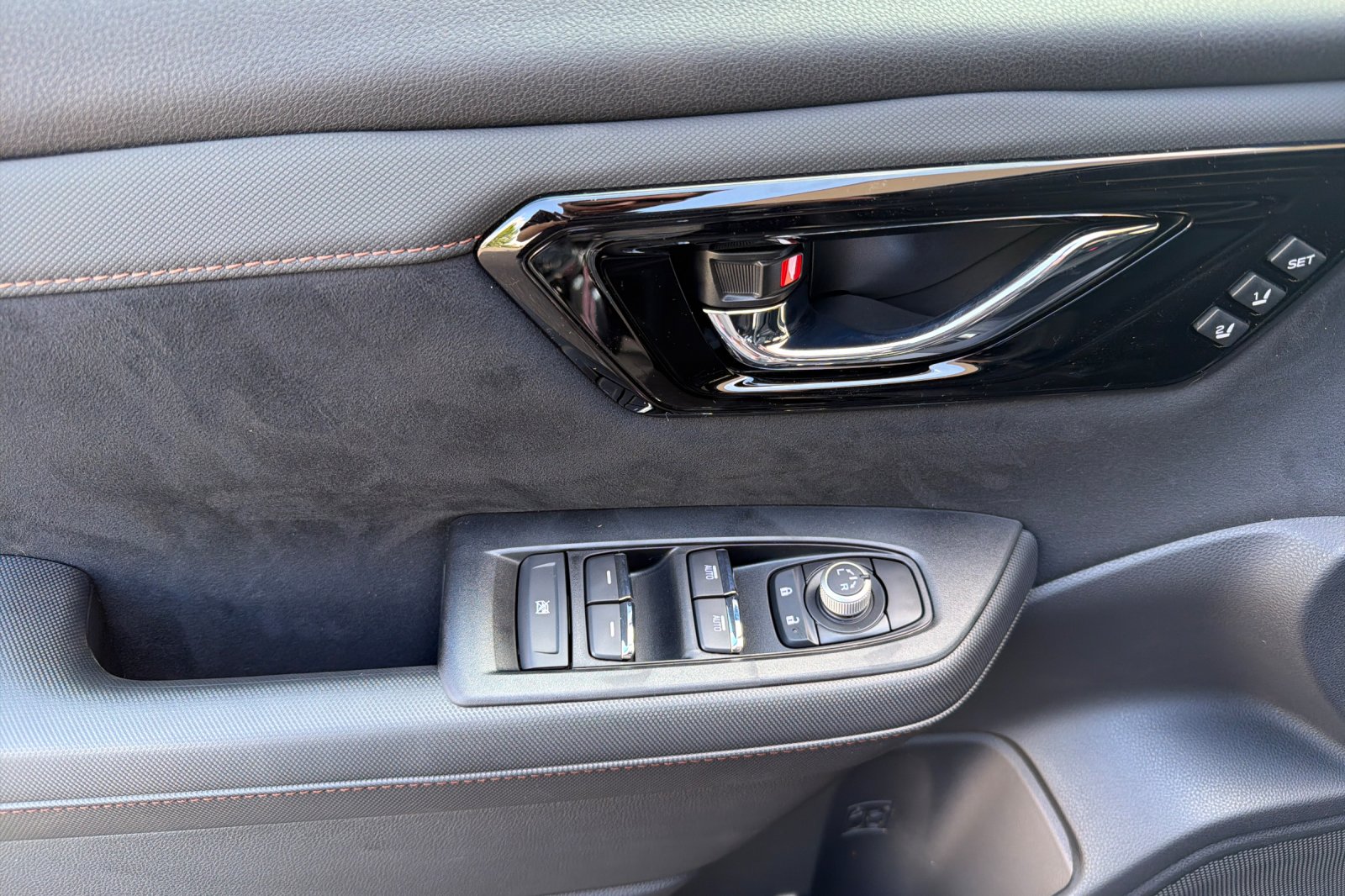 New 2026 CRYSTAL BLACK SILICA Subaru Touring Hybrid image 11