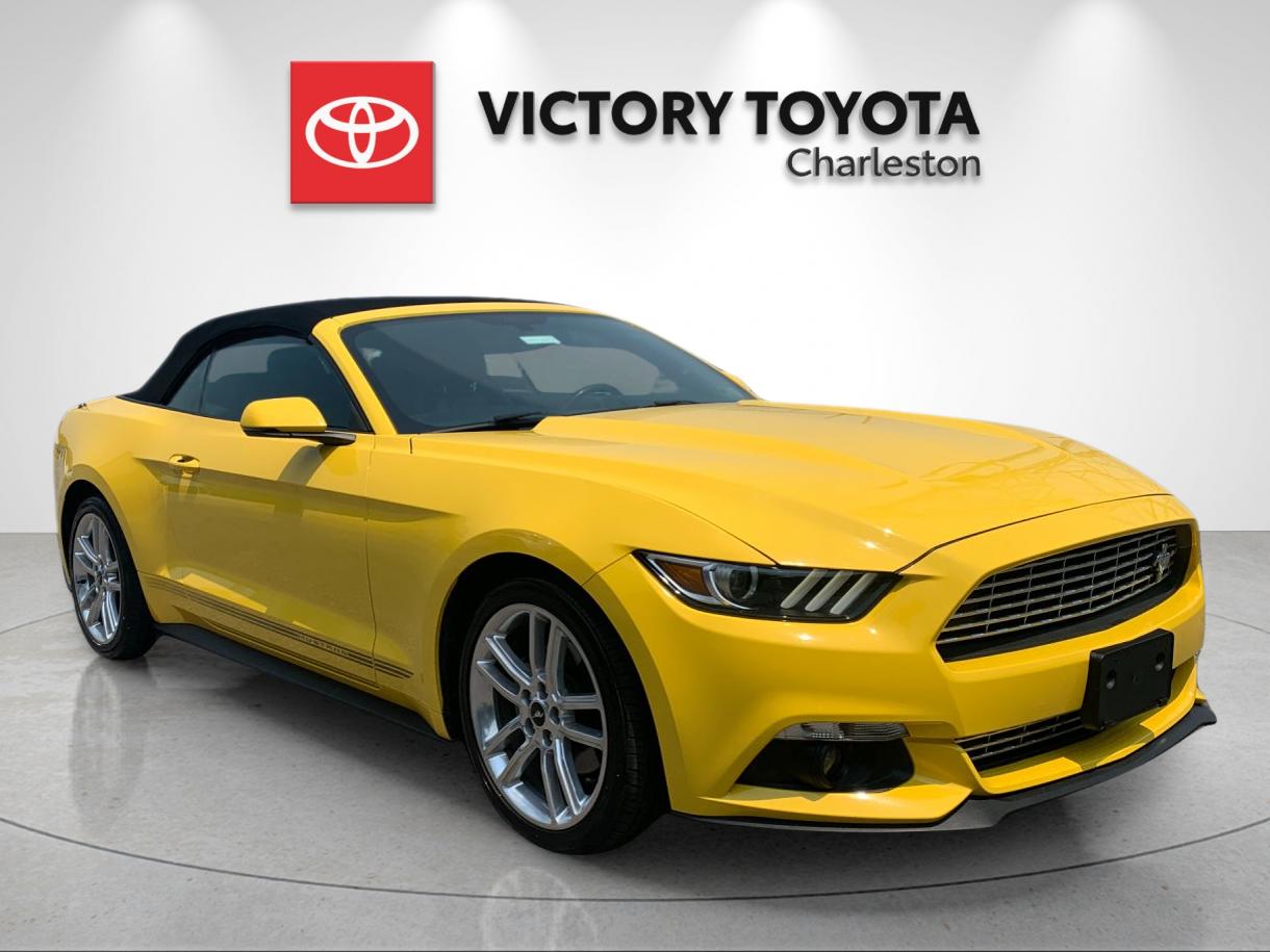 Used 2016 Yellow Ford EcoBoost Premium image 5