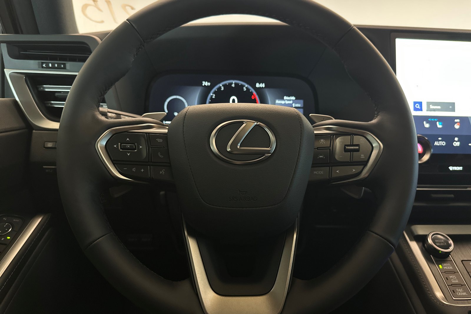 New 2026 Eminent White Pearl Lexus  550 OVERTRAIL image 23
